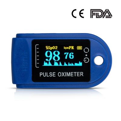 C.C 2.6V saturation 70% de moniteur de doigt de niveau de l'oxygène de sang de 8 secondes