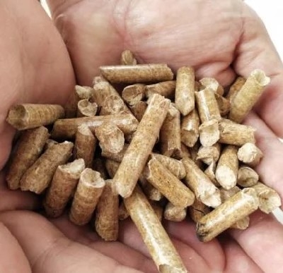 Granules de bois de chauffage de biomasse de pin, granule de sciure de biomasse de briquette