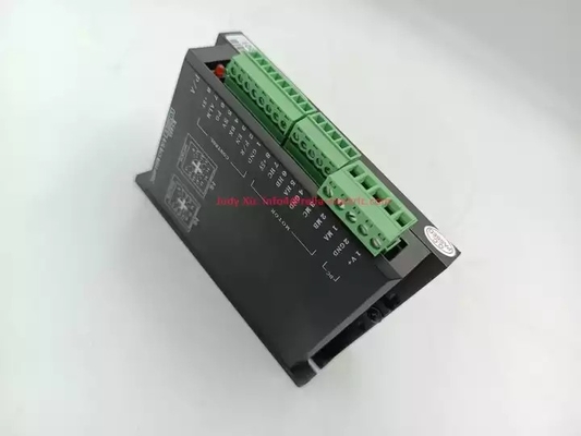 200w 300w Worm Gear Reduction Brake Brushless DC Motor Courant de charge nominal 7.9A