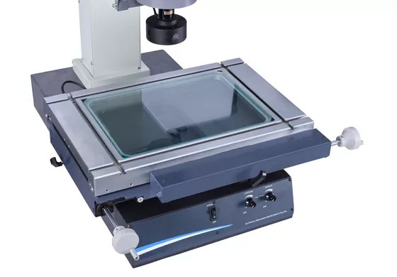 Machine de mesure visuelle de laboratoire de gestion par ordinateur, machine de mesure optique de vision de commande numérique par ordinateur