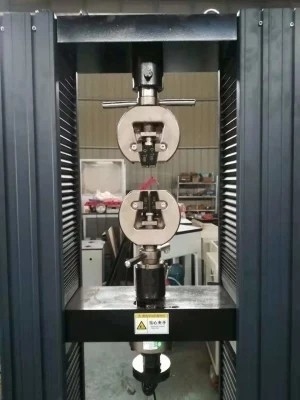 Machine d'essai de tension de résistance à compression pour des matériaux de plastique et en métal