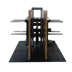 Simulation de gestion par ordinateur de fixage de empaquetage de machine d'essai de force