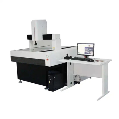 Le micro-ordinateur a commandé la machine visuelle de la mesure 3D utilisée pour le laboratoire