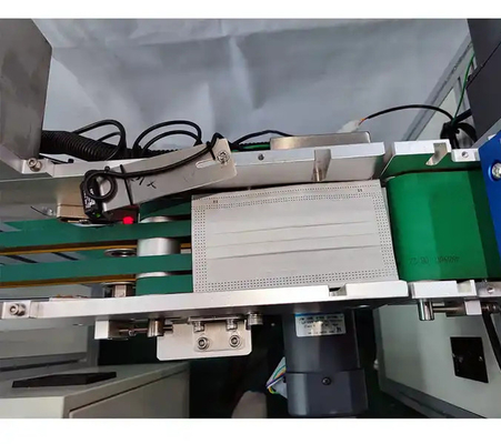 Équipement de production de masque médical automatisé à grande vitesse 170pcs/Min