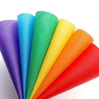 Textile non tissé fait sur commande jetable médical du polypropylène 100%PP de pp Spunbond