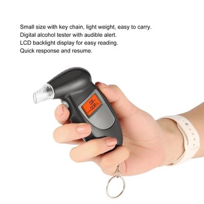 La police évalue l'appareil de contrôle d'alcool de Digital avec la fonction de chargement de données